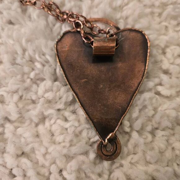 NWOT Copper Patina Heart Necklace Fashion - Picture 7 of 7